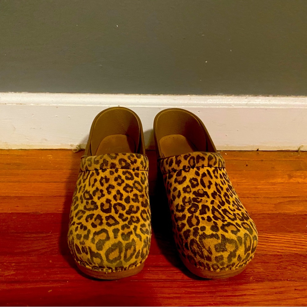 Dansko Professional Clog Leopard Print size 41